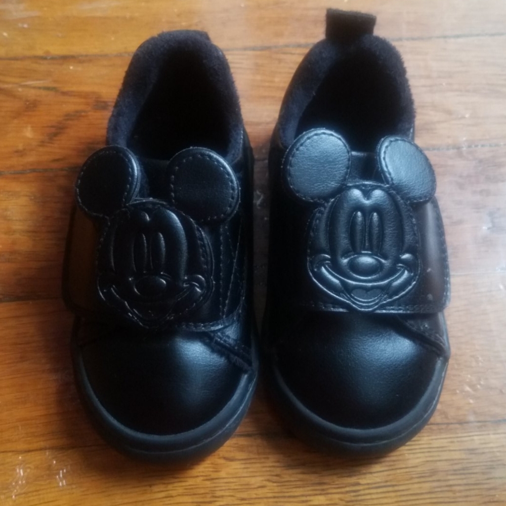 Black Mickey Mouse Sneakers